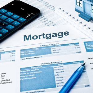 Paying Off or Transferring Your Mortgage During a Home Sale