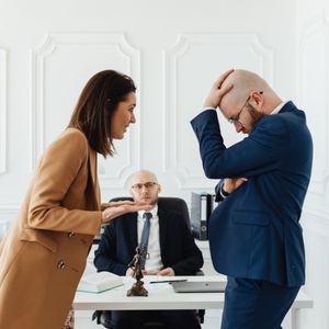 Who Can Sell the House During a Divorce Legal Considerations